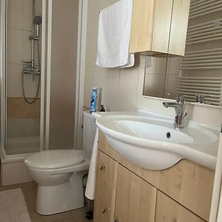 Reka Apartmanhaz * Bük