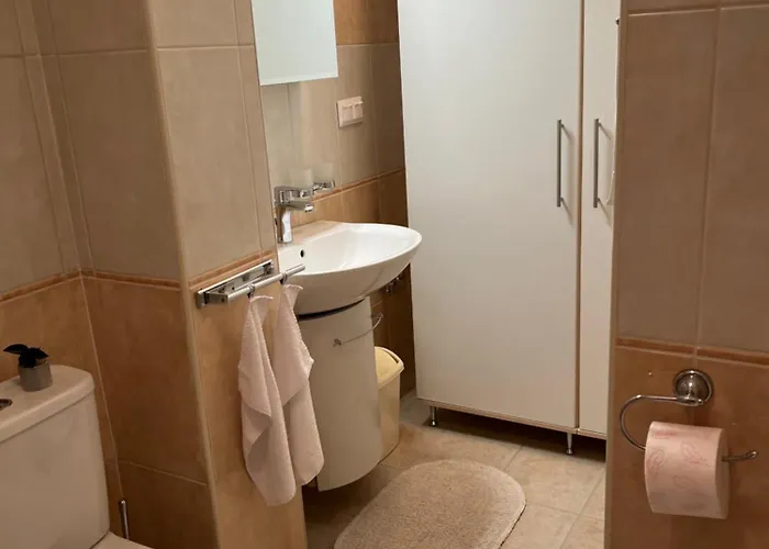 Lägenhet Reka Apartmanhaz Bük