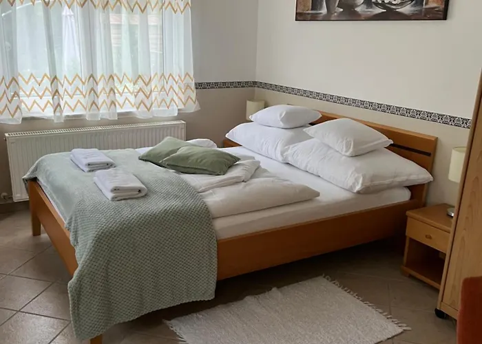 Reka Apartmanhaz Bük
